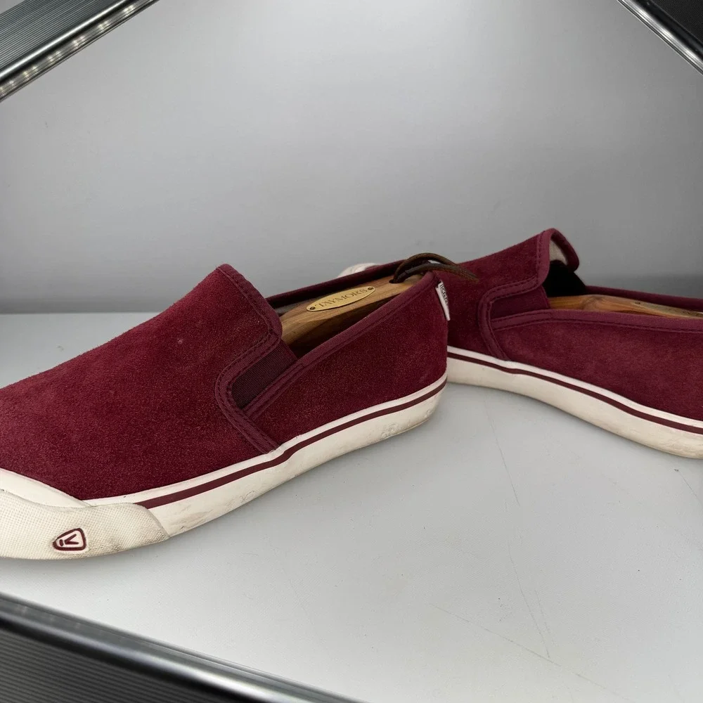 Keen Sienna Shoes Women 9.5‎ Burgundy Suede Canvas Vulcanized Slip On Sneakers